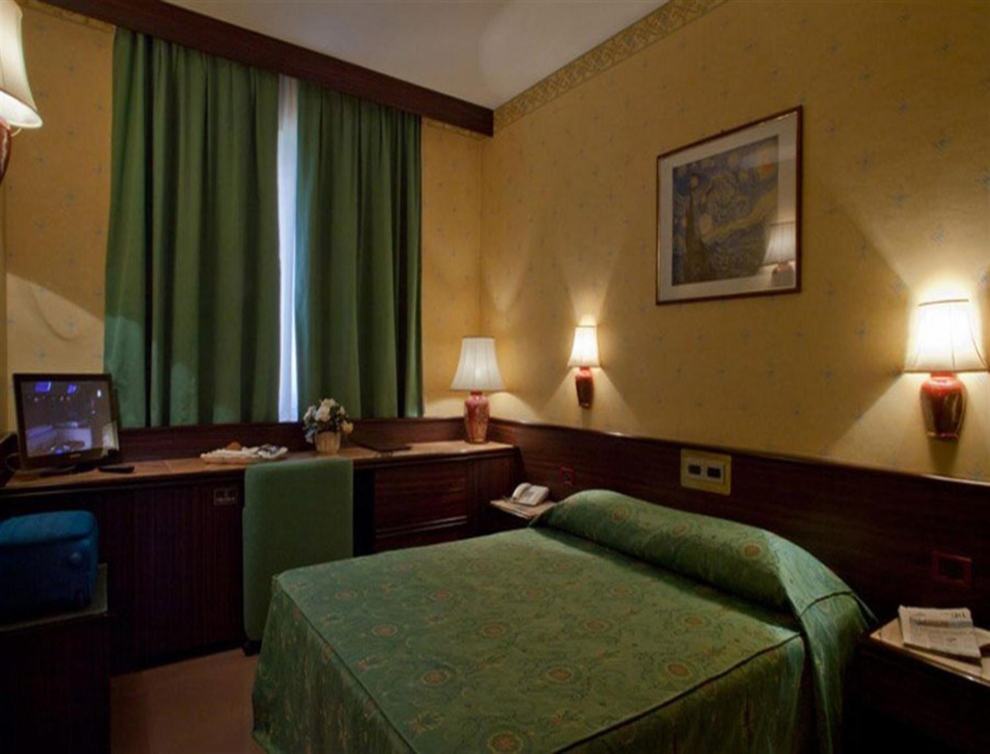 Hotel Leonardo Da Vinci 3*