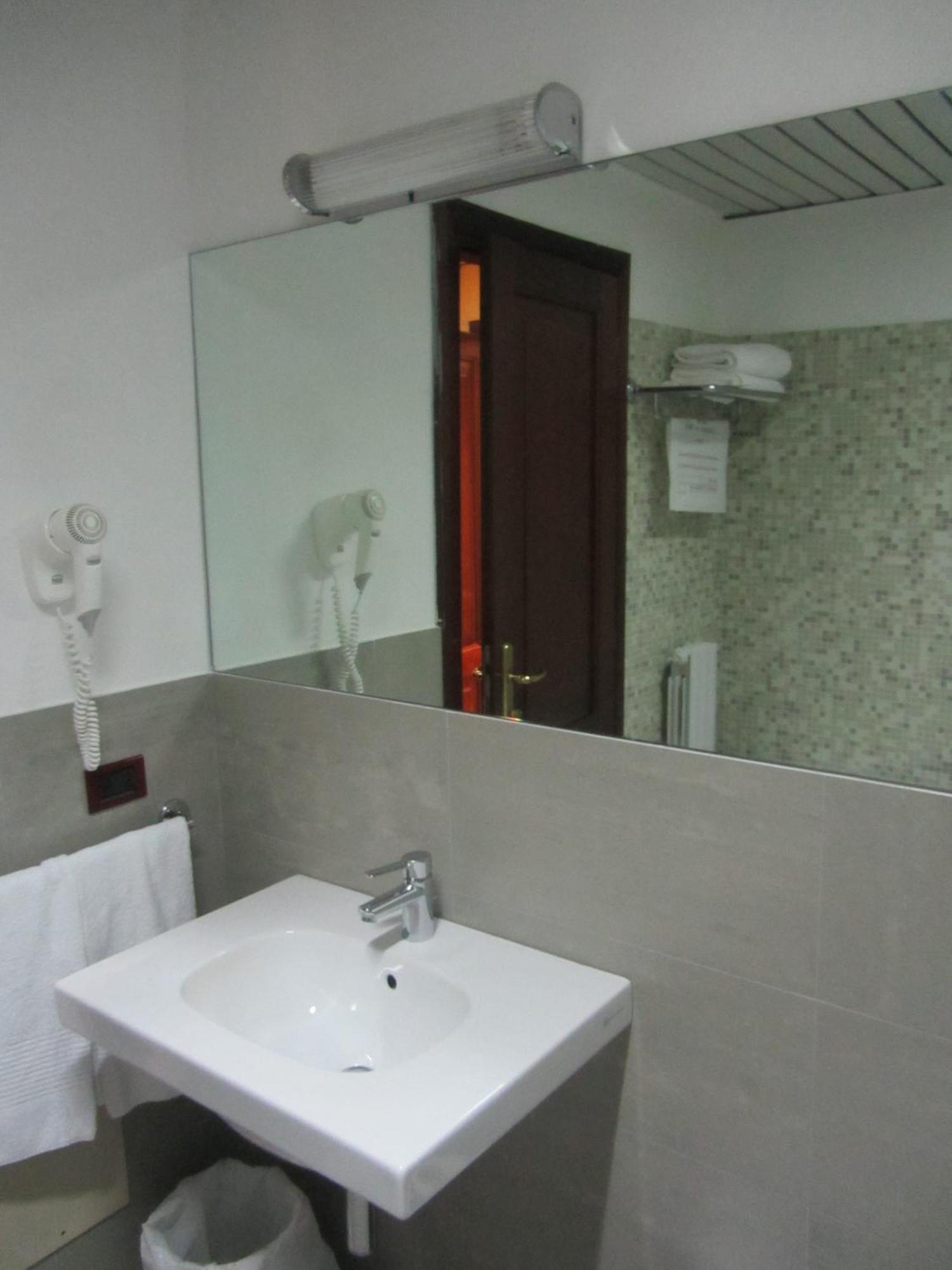 Hotel Leonardo Da Vinci Sassari