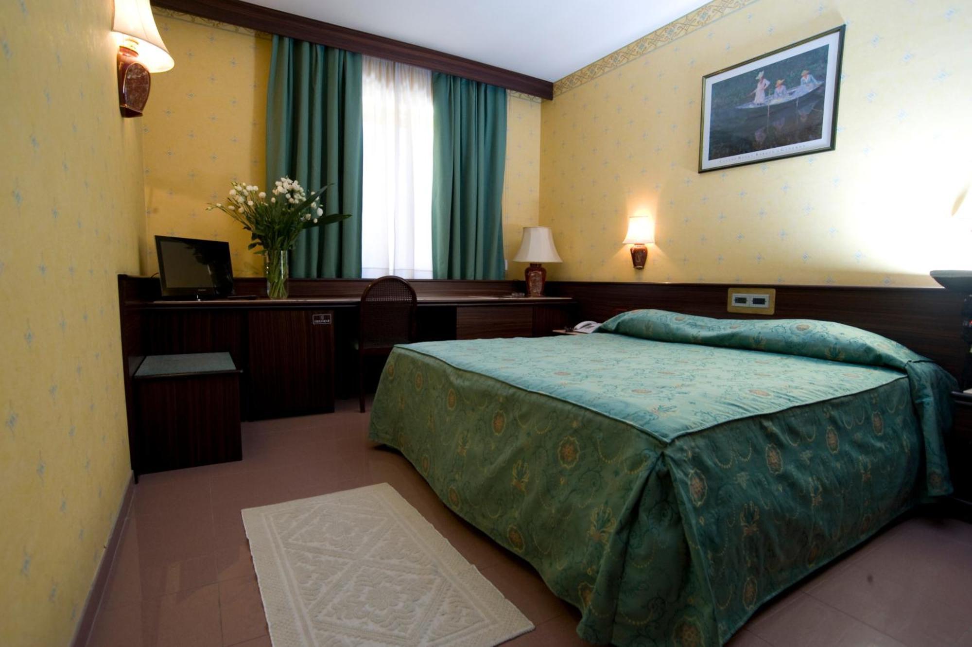 Hotel Leonardo Da Vinci 3*